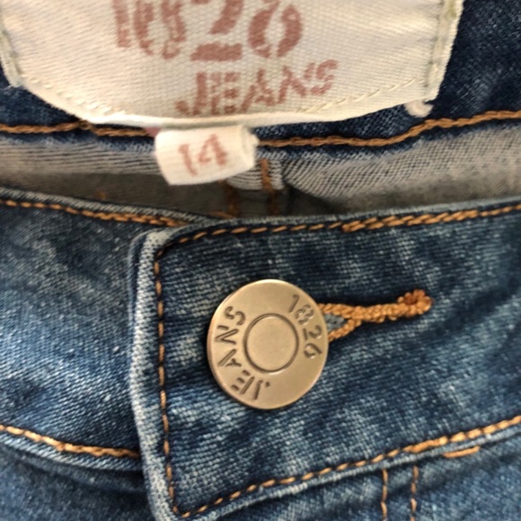 Jean shorts - Picture 4 of 5